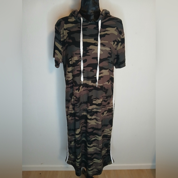J for Justify Camouflage Maxi Dress - Picture 1 of 5
